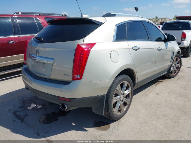 44737626 :رقم المزاد ، 3GYFNCE35FS518939 vin ، 2015 Cadillac Srx Performance Collection مزاد بيع