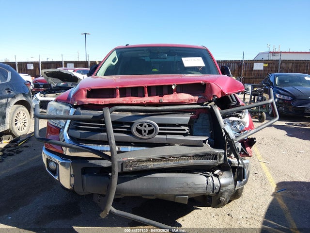 5TFDM5F10FX061433 Toyota Tundra Sr5 4.6l V8