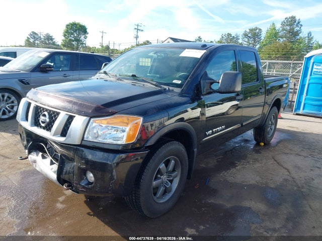 44737639 :رقم المزاد ، 1N6AA0EC7FN509466 vin ، 2015 Nissan Titan Pro-4x مزاد بيع