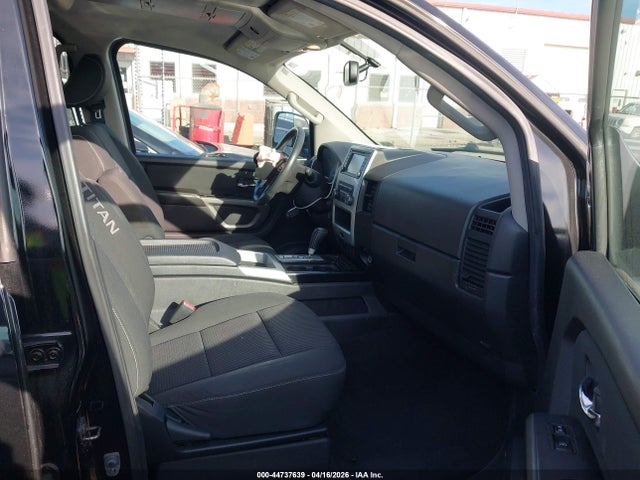 44737639 :رقم المزاد ، 1N6AA0EC7FN509466 vin ، 2015 Nissan Titan Pro-4x مزاد بيع