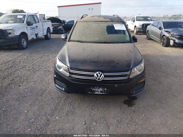 Продажа на аукционе авто 2015 Volkswagen Tiguan S, vin: WVGAV7AX4FW530595, номер лота: 44737643