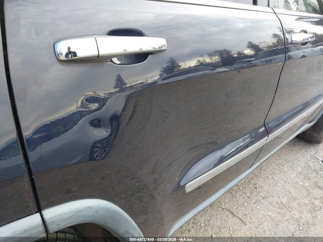 Продаж на аукціоні авто 2011 Jeep Grand Cherokee Limited, vin: 1J4RS5GG0BC611031, номер лоту: 44737649