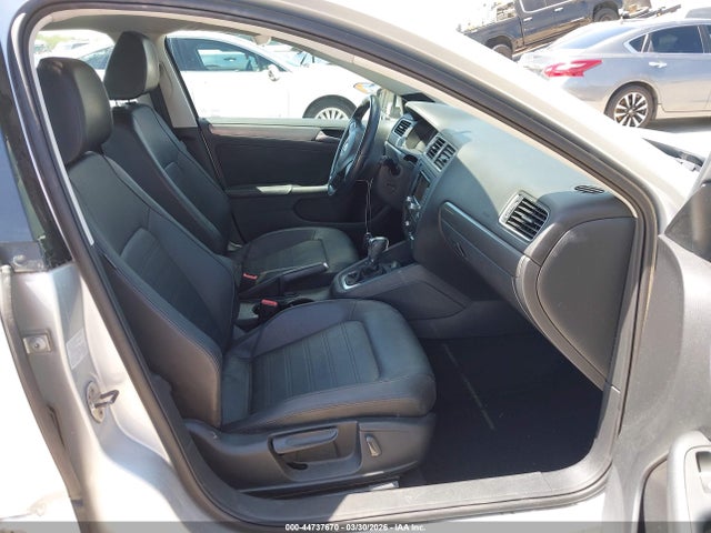 Aukcja sprzedaży 2013 Volkswagen Jetta 2.5l Sel, vin: 3VWLX7AJXDM365889, numer aukcji: 44737670
