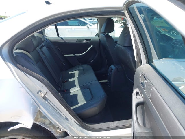 Aukcja sprzedaży 2013 Volkswagen Jetta 2.5l Sel, vin: 3VWLX7AJXDM365889, numer aukcji: 44737670