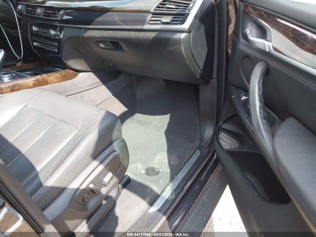 Продажа на аукционе авто 2016 Bmw X5 Sdrive35i, vin: 5UXKR2C58G0R70186, номер лота: 44737680