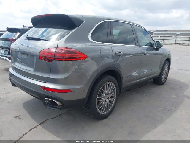 2016 PORSCHE CAYENNE WP1AA2A26GLA00699 Photo 3