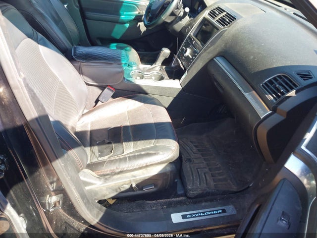 1FM5K8GTXHGB75241 Ford EXPLORER SPORT