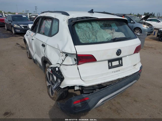 3VV8X7B23RM066172 Volkswagen Taos 1.5t S