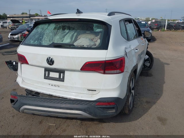 3VV8X7B23RM066172 Volkswagen Taos 1.5t S