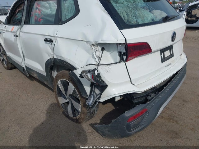 3VV8X7B23RM066172 Volkswagen Taos 1.5t S