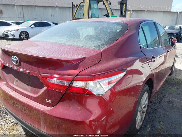 4T1B11HK0JU634593 Toyota CAMRY LE