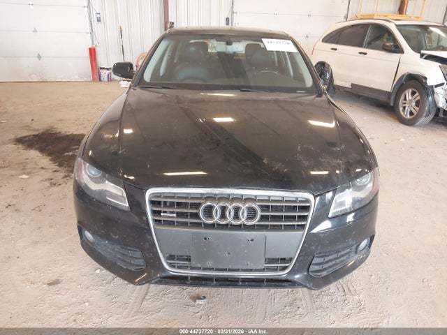 2011 Audi A4 2.0t Premium მანქანა იყიდება აუქციონზე, vin: WAUHFAFL4BN035412, აუქციონის ნომერი: 44737720