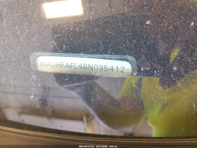 2011 Audi A4 2.0t Premium მანქანა იყიდება აუქციონზე, vin: WAUHFAFL4BN035412, აუქციონის ნომერი: 44737720