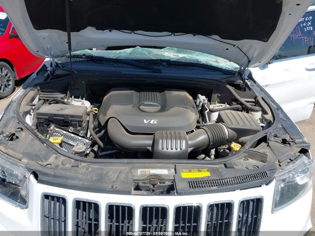 1C4RJEAG2FC728228 Jeep Grand Cherokee Laredo