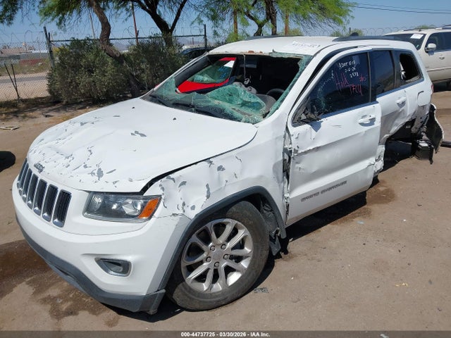 1C4RJEAG2FC728228 Jeep Grand Cherokee Laredo