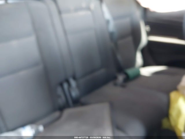 1C4RJEAG2FC728228 Jeep Grand Cherokee Laredo