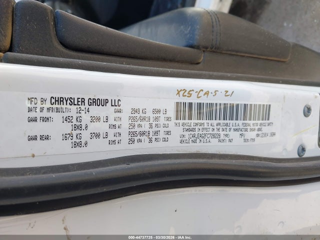 1C4RJEAG2FC728228 Jeep Grand Cherokee Laredo