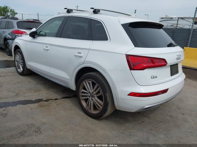 2018 AUDI Q5 WA1CNAFY1J2119760 Photo 2