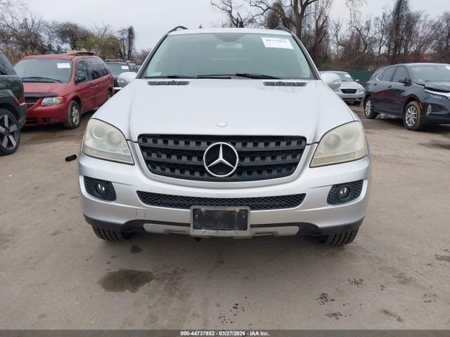 2006 Mercedes-benz Ml 350 4matic მანქანა იყიდება აუქციონზე, vin: 4JGBB86E76A130070, აუქციონის ნომერი: 44737852