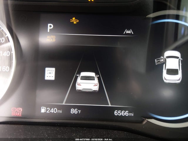 Genesis G70 2.5t Awd 2025 KMTG34SC5SU159307 Image 15