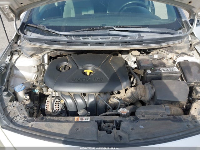 KNAFK4A68F5265823 KIA FORTE LX