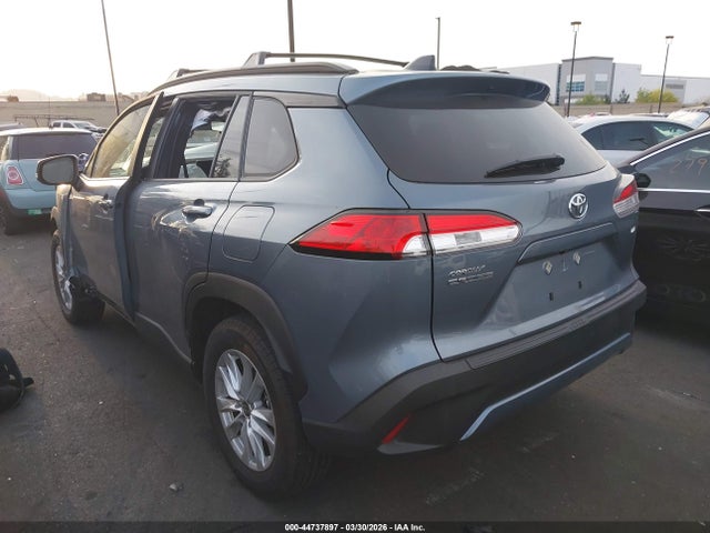 44737897 :رقم المزاد ، 7MUCAAAG8SV138225 vin ، 2025 Toyota Corolla Cross Le مزاد بيع