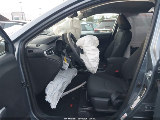 44737897 :رقم المزاد ، 7MUCAAAG8SV138225 vin ، 2025 Toyota Corolla Cross Le مزاد بيع