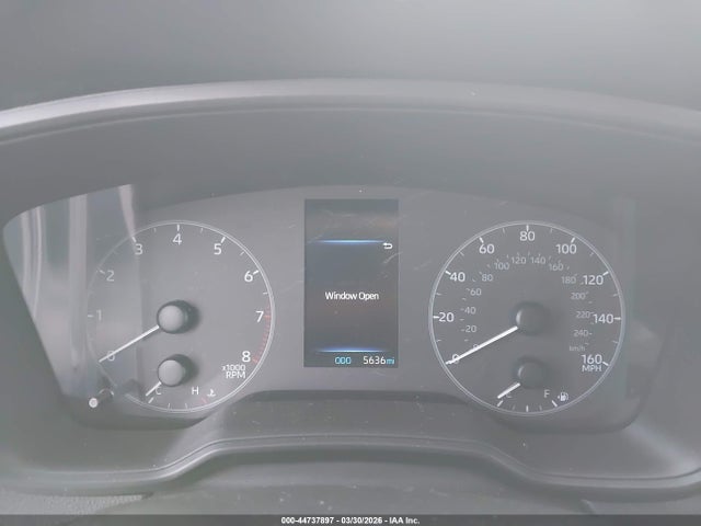 44737897 :رقم المزاد ، 7MUCAAAG8SV138225 vin ، 2025 Toyota Corolla Cross Le مزاد بيع