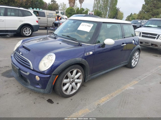 2005 MINI COOPER S WMWRE33495TD94080 Photo 1