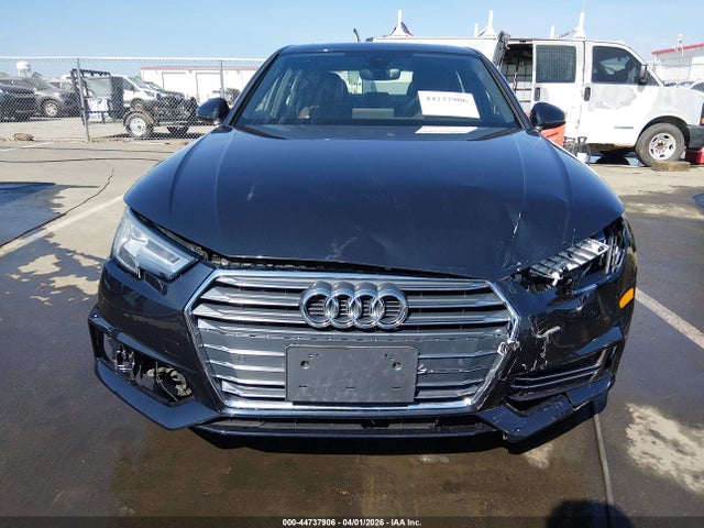 Aukcja sprzedaży 2018 Audi A4 2.0t Premium/2.0t Tech Premium, vin: WAUENAF41JA170920, numer aukcji: 44737906
