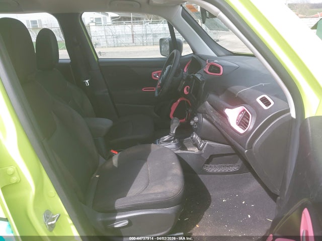 44737914 :رقم المزاد ، ZACCJBAB6JPH70642 vin ، 2018 Jeep Renegade Sport 4x4 مزاد بيع