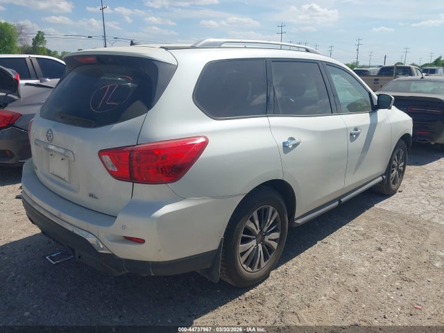 Nissan Pathfinder Sl 2017 5N1DR2MN7HC686231 Image 4