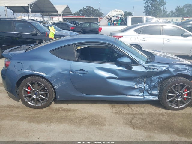 2018 Subaru Brz Limited მანქანა იყიდება აუქციონზე, vin: JF1ZCAC12J9601129, აუქციონის ნომერი: 44737973