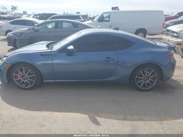 2018 Subaru Brz Limited მანქანა იყიდება აუქციონზე, vin: JF1ZCAC12J9601129, აუქციონის ნომერი: 44737973