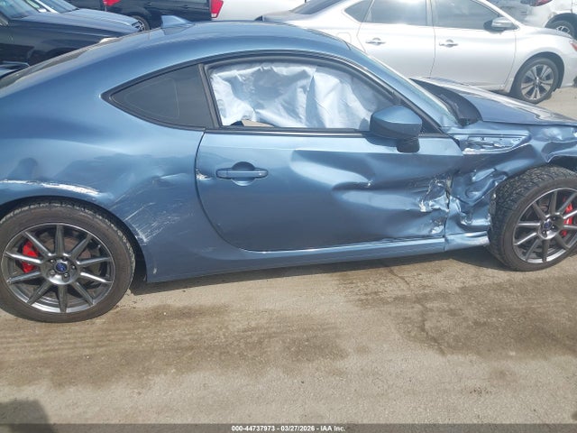 2018 Subaru Brz Limited მანქანა იყიდება აუქციონზე, vin: JF1ZCAC12J9601129, აუქციონის ნომერი: 44737973