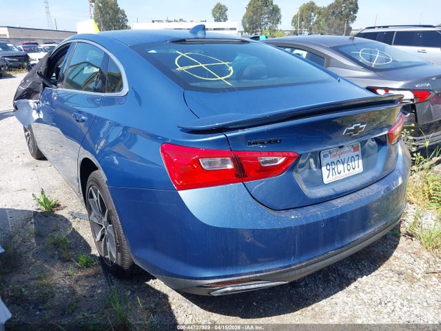 1G1ZG5ST0SF112815 Chevrolet Malibu Fwd Rs