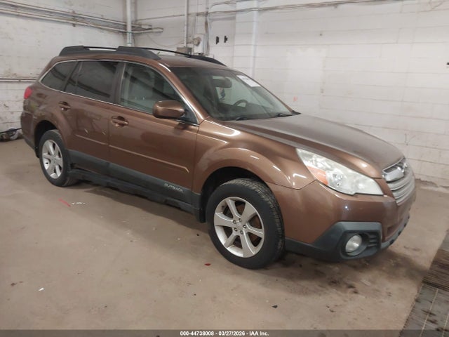Aukcja sprzedaży 2013 Subaru Outback 2.5i Premium, vin: 4S4BRCGC8D3240977, numer aukcji: 44738008