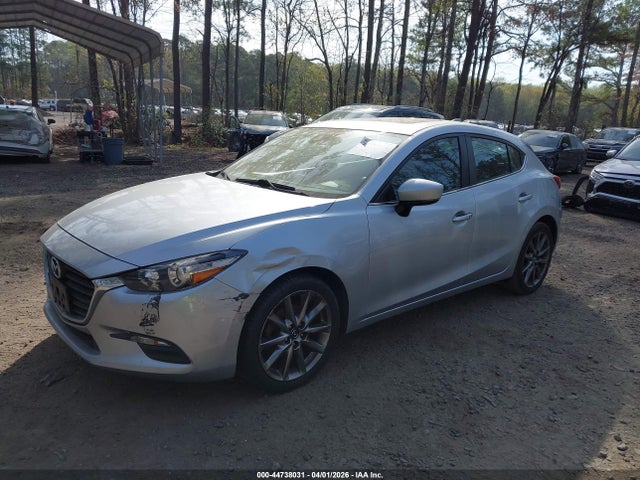 Продаж на аукціоні авто 2018 Mazda Mazda3 Touring, vin: 3MZBN1L34JM232540, номер лоту: 44738031