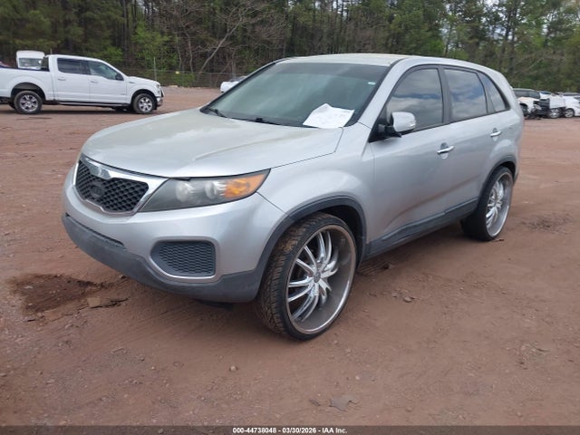 2013 KIA SORENTO 5XYKT3A10DG379011 Photo 1