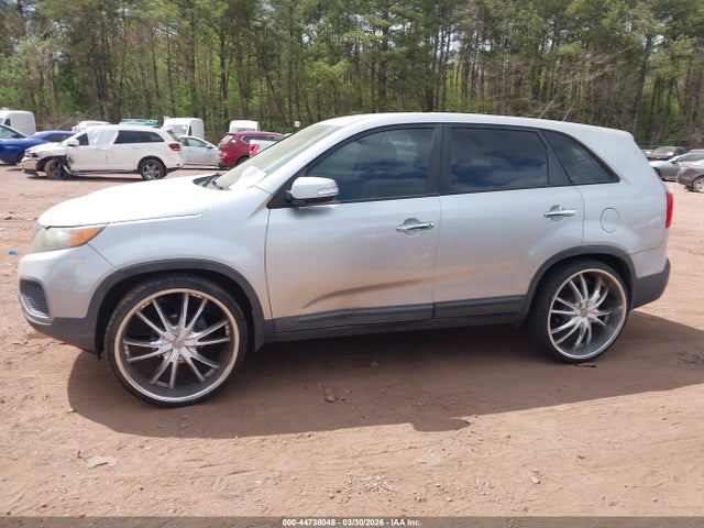 2013 KIA SORENTO 5XYKT3A10DG379011 Photo 5