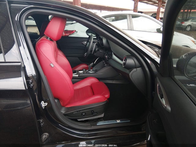 ZARFAMBN5N7665326 Alfa Romeo Giulia Veloce Ti Rwd