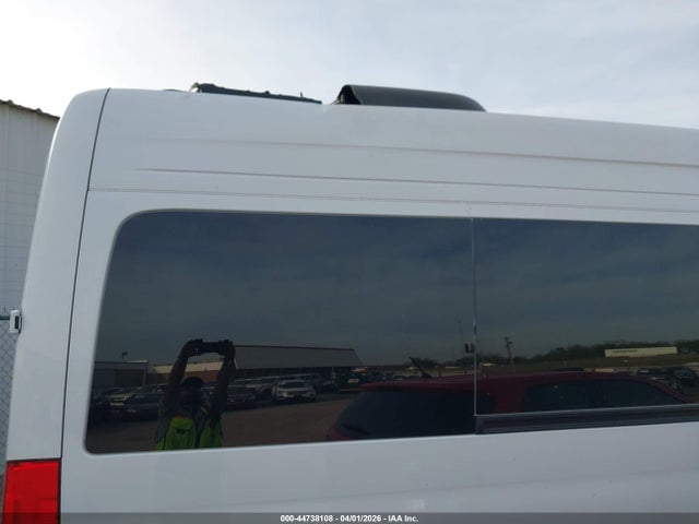 Продажа на аукционе авто 2026 Mercedes-benz Sprinter 2500 High Roof 4-cyl Diesel, vin: W1Z4KGHY5TT603664, номер лота: 44738108