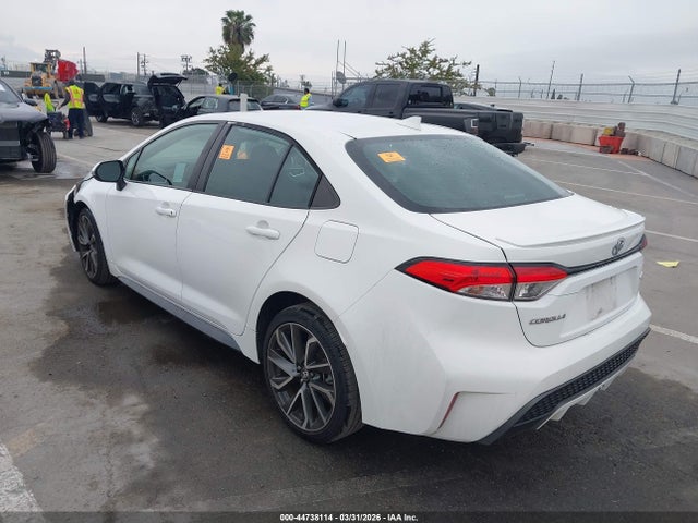 Toyota COROLLA SE 2020 5YFS4RCE9LP013512 Image 3
