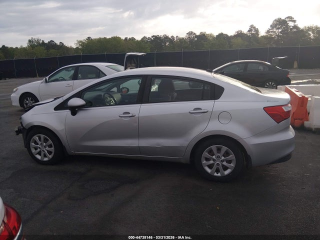 44738146 :رقم المزاد ، KNADM4A35H6010969 vin ، 2017 Kia Rio Lx مزاد بيع