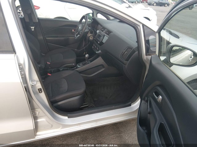 44738146 :رقم المزاد ، KNADM4A35H6010969 vin ، 2017 Kia Rio Lx مزاد بيع