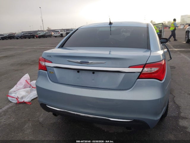 Продаж на аукціоні авто 2012 Chrysler 200 Lx, vin: 1C3CCBAG0CN316764, номер лоту: 44738148
