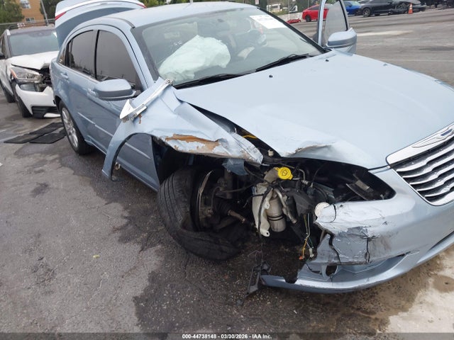 Продаж на аукціоні авто 2012 Chrysler 200 Lx, vin: 1C3CCBAG0CN316764, номер лоту: 44738148