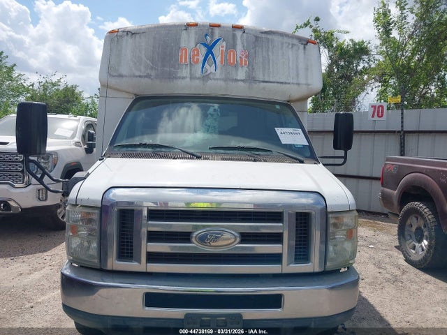 44738169 :رقم المزاد ، 1FDEE3FL7EDA55633 vin ، 2014 Ford E-350 Cutaway مزاد بيع