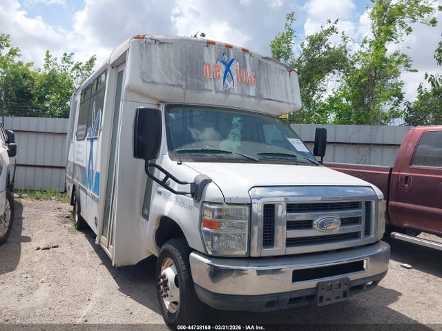 44738169 :رقم المزاد ، 1FDEE3FL7EDA55633 vin ، 2014 Ford E-350 Cutaway مزاد بيع
