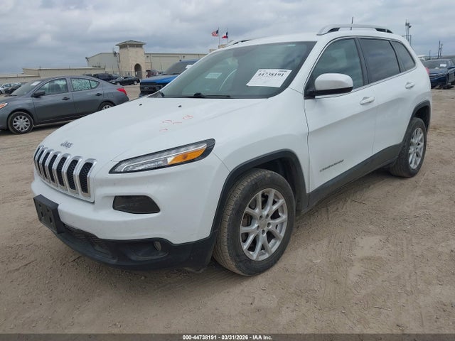 Продажа на аукционе авто 2017 Jeep Cherokee Latitude Fwd, vin: 1C4PJLCS8HW535113, номер лота: 44738191